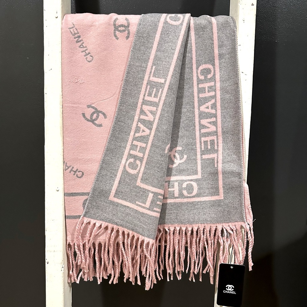 Cashmere and silk pink and gray designer scarf!